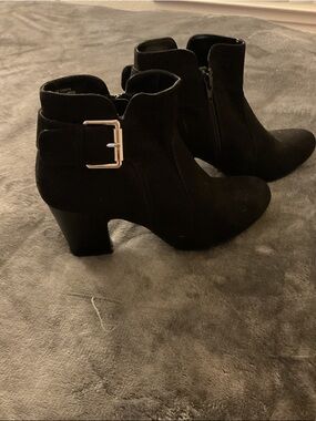 Women's Black Ankle Booties with Buckle Detail size 7